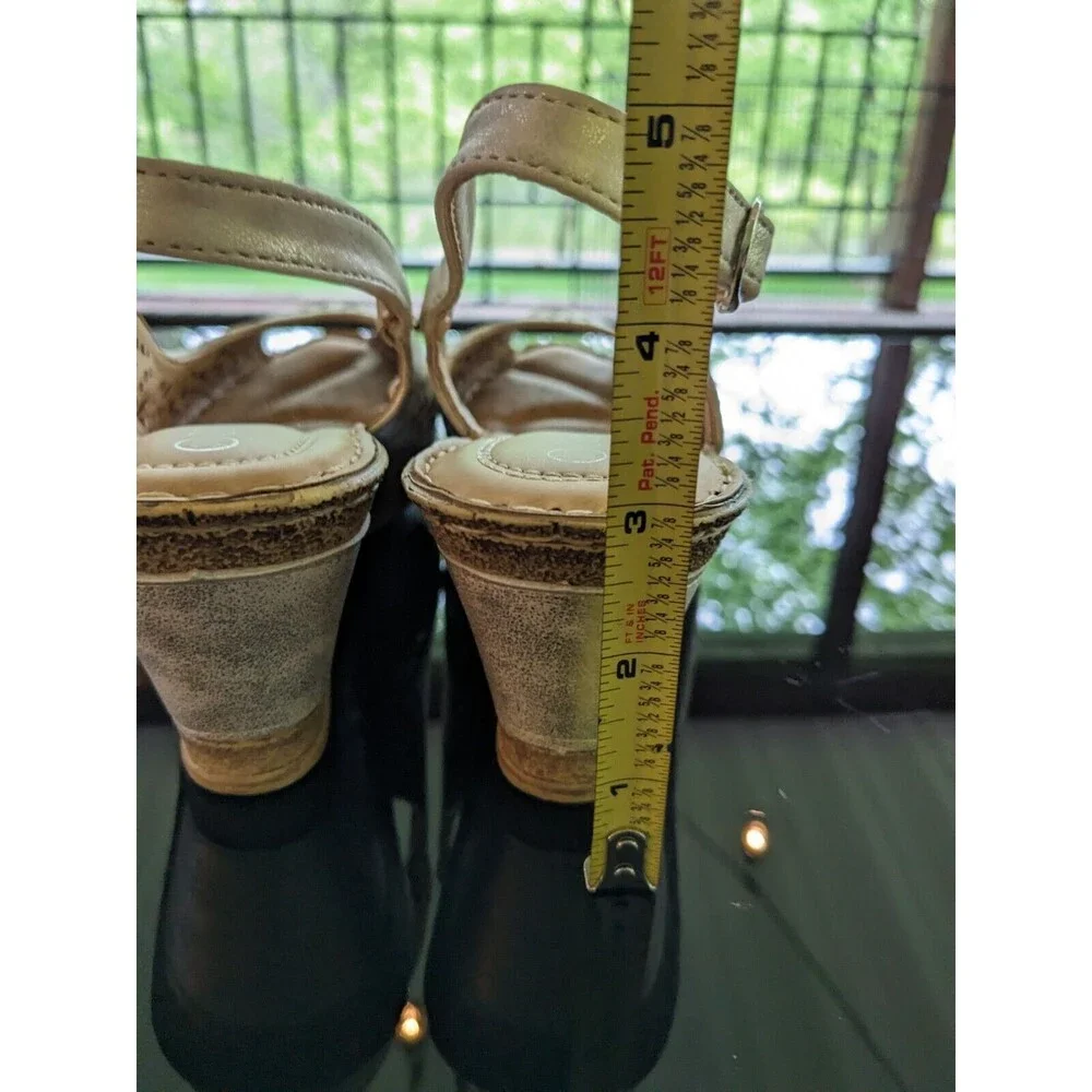 Patrizia Spring Step Womens Sz 39 (8.5) Shaninioqua Gold Peep Toe Wedge Sandal
